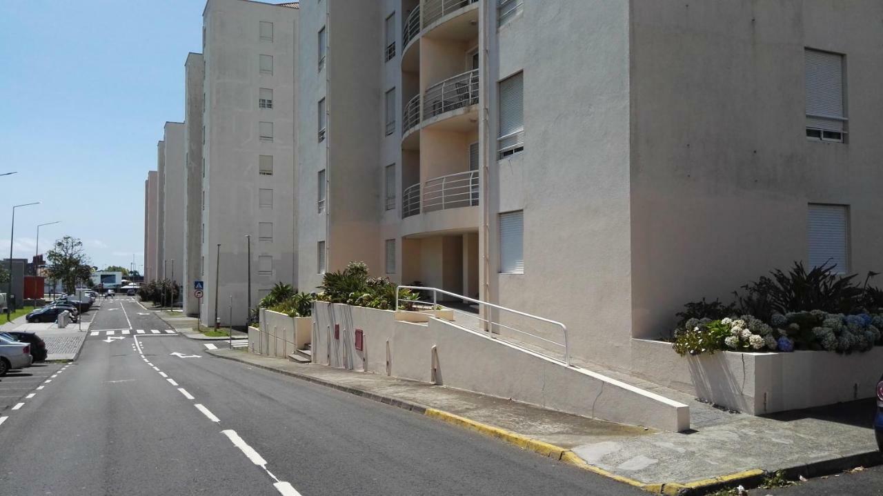 Green & Blue 3 Bedrooms Ponta Delgada Exterior foto